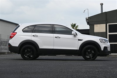 2018 Holden Captiva - Thumbnail