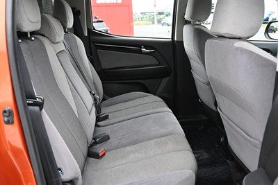 2015 Holden Colorado - Thumbnail