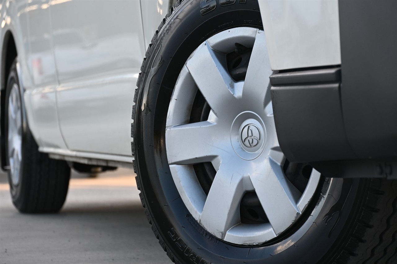 2017 Toyota Hiace