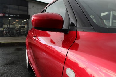 2022 Suzuki Swift - Thumbnail