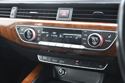 2016 Audi A4 - Thumbnail