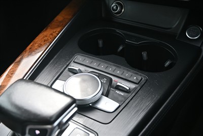 2016 Audi A4 - Thumbnail