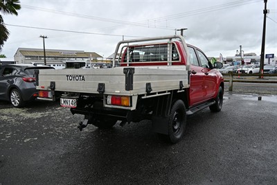 2018 Toyota Hilux - Thumbnail