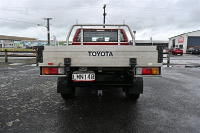 2018 Toyota Hilux - Thumbnail