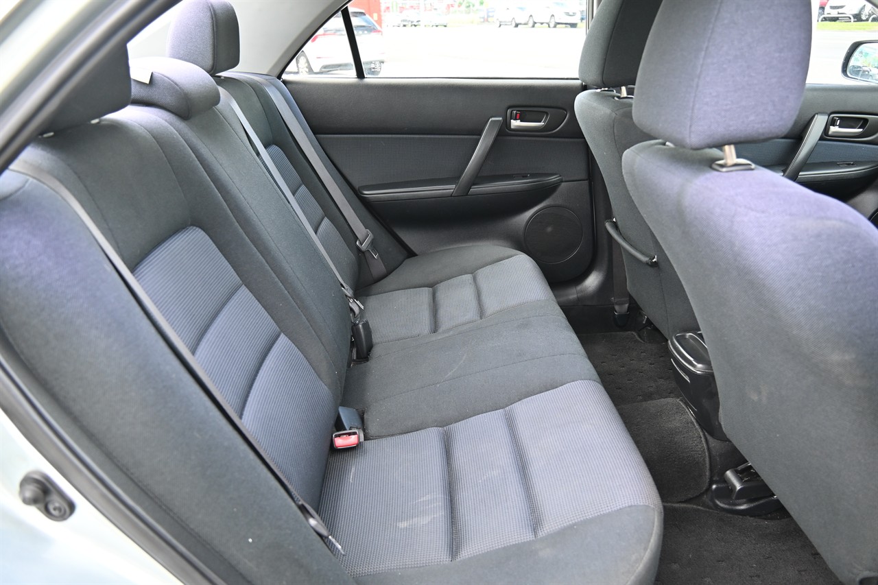 2007 Mazda Atenza