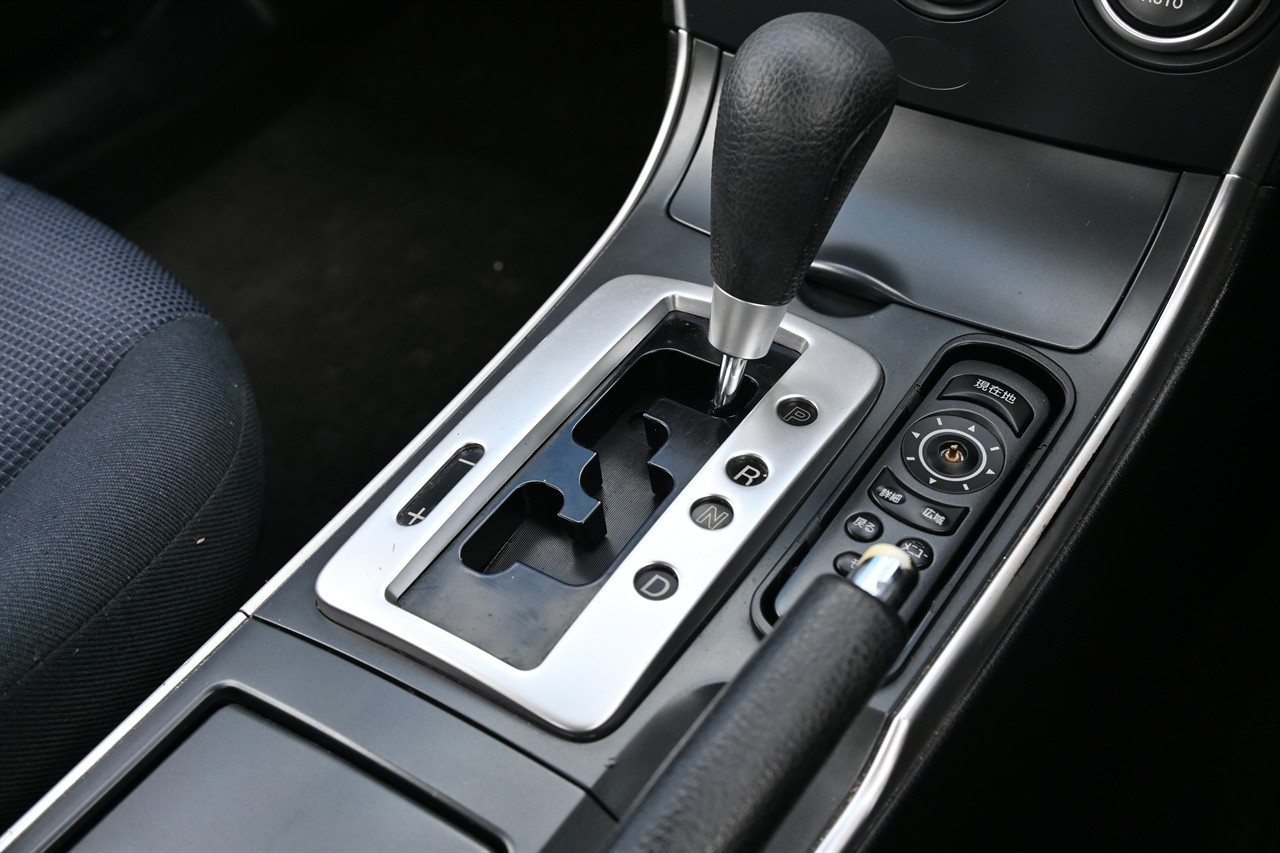 2007 Mazda Atenza
