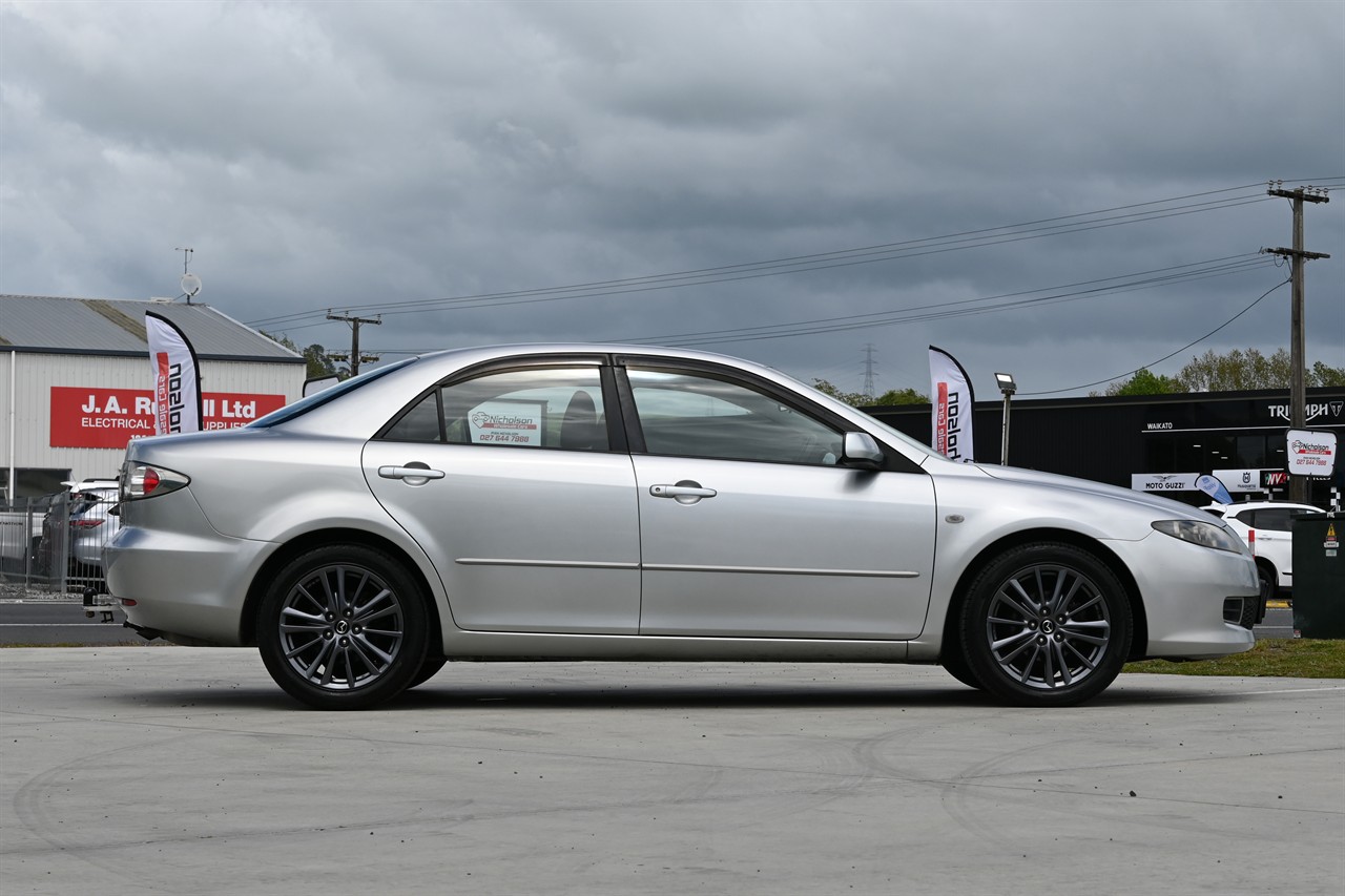 2007 Mazda Atenza