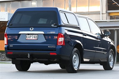 2016 Ssangyong Actyon Sport - Thumbnail
