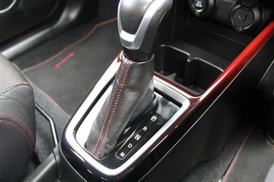 2021 Suzuki Swift - Thumbnail