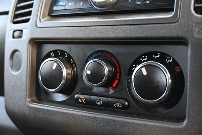2014 Nissan Navara - Thumbnail