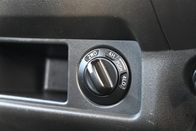 2014 Nissan Navara - Thumbnail