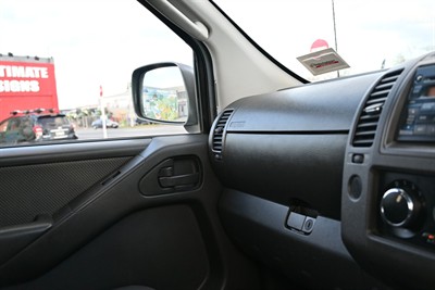 2014 Nissan Navara - Thumbnail