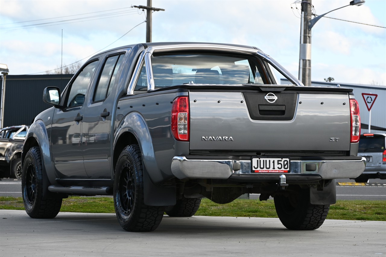 2014 Nissan Navara