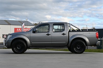 2014 Nissan Navara - Thumbnail