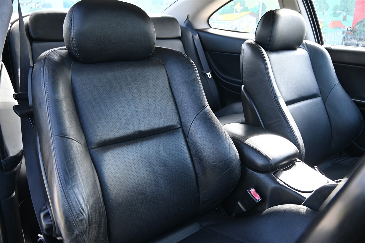 2002 Holden Monaro