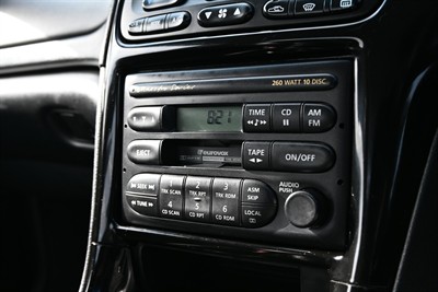 2002 Holden Monaro - Thumbnail