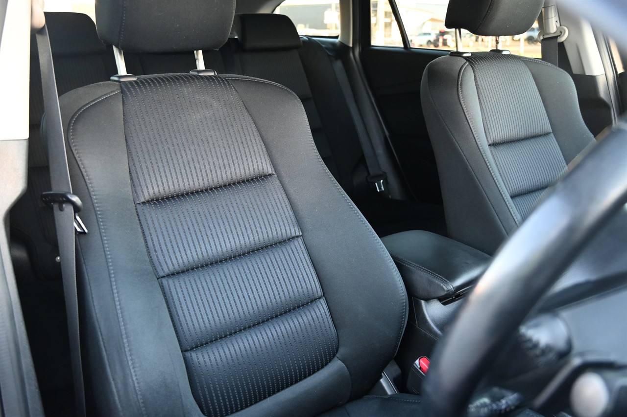 2014 Mazda Atenza