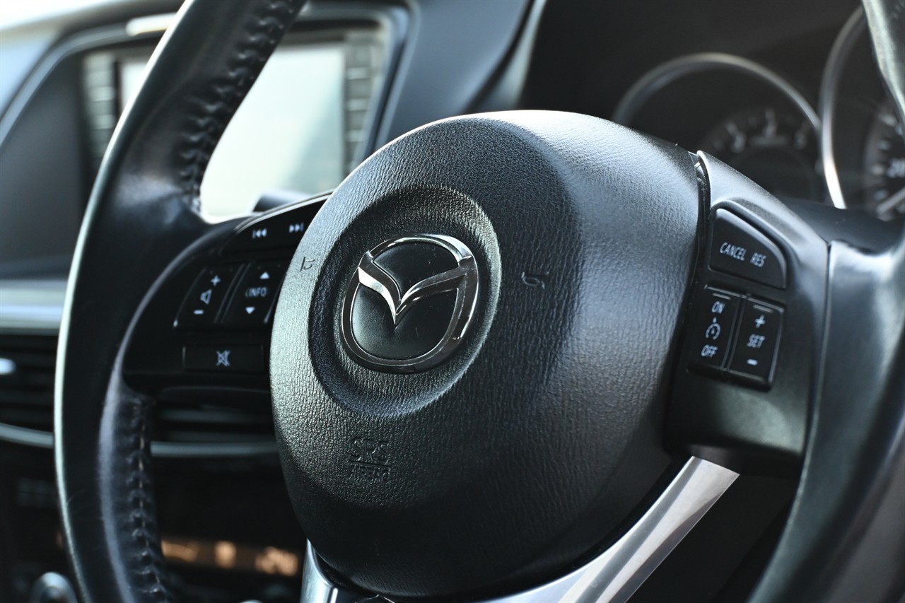 2014 Mazda Atenza