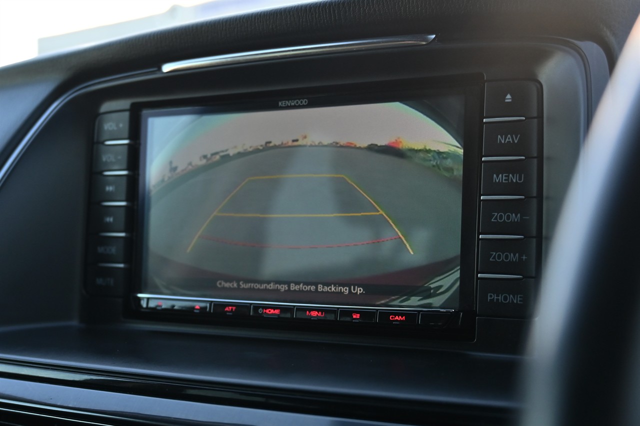 2014 Mazda Atenza