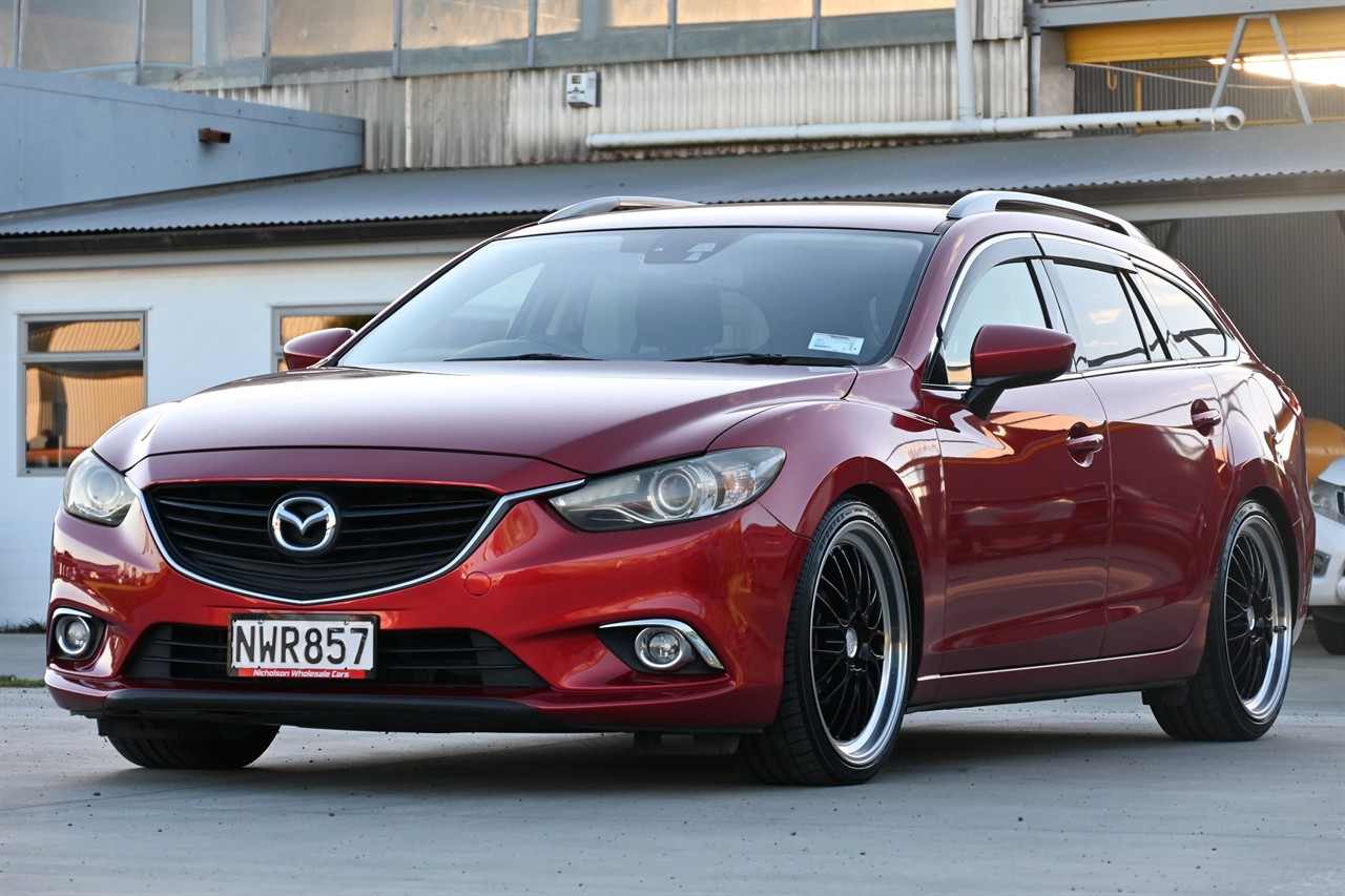 2014 Mazda Atenza