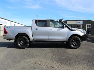 2022 Toyota Hilux - Thumbnail