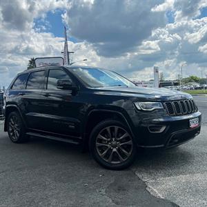 2016 Jeep Grand Cherokee - Thumbnail