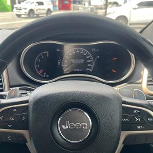 2016 Jeep Grand Cherokee - Thumbnail
