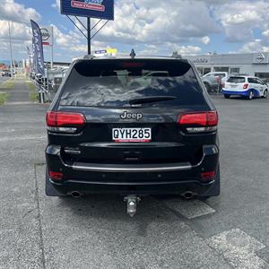 2016 Jeep Grand Cherokee - Thumbnail