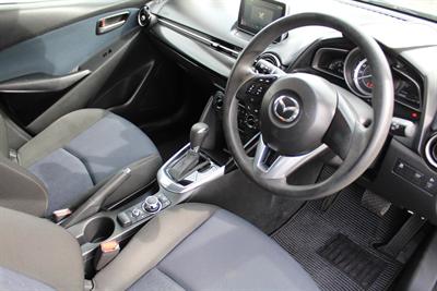 2015 Mazda Demio - Thumbnail