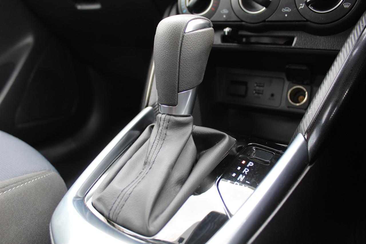 2015 Mazda Demio