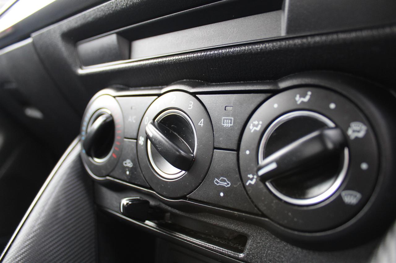 2015 Mazda Demio