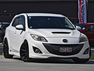 2011 Mazda Axela - Thumbnail