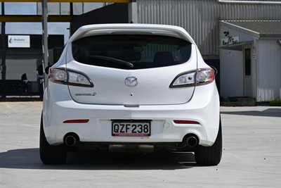 2011 Mazda Axela - Thumbnail