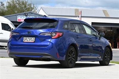 2021 Toyota Corolla - Thumbnail