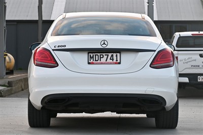 2019 Mercedes-Benz C-Class - Thumbnail