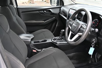 2021 Isuzu D-Max - Thumbnail