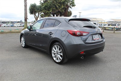 2014 Mazda Axela - Thumbnail