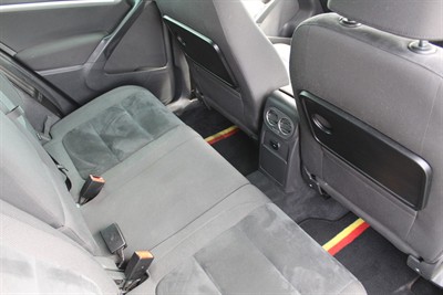 2014 Volkswagen Tiguan - Thumbnail