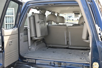 2002 Nissan Patrol - Thumbnail