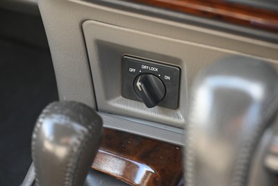 2002 Nissan Patrol - Thumbnail