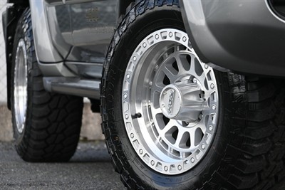 2002 Nissan Patrol - Thumbnail