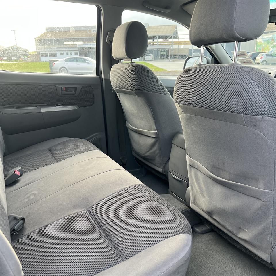 2006 Toyota Hilux