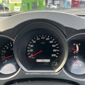 2006 Toyota Hilux - Thumbnail