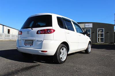 2005 Mazda Demio - Thumbnail