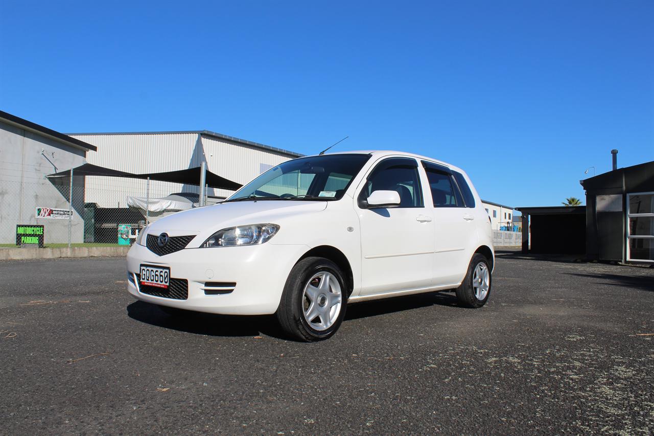 2005 Mazda Demio
