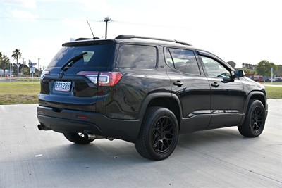2019 Holden Acadia - Thumbnail