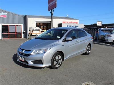 2015 Honda Grace - Thumbnail