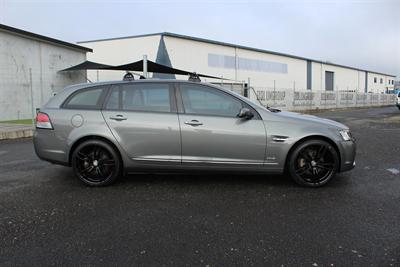 2012 Holden Commodore - Thumbnail