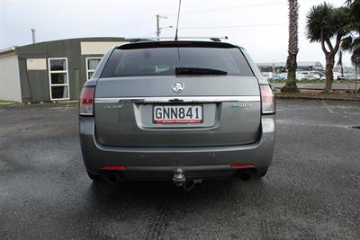 2012 Holden Commodore - Thumbnail
