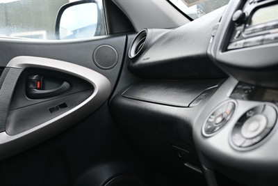 2007 Toyota Rav4 - Thumbnail